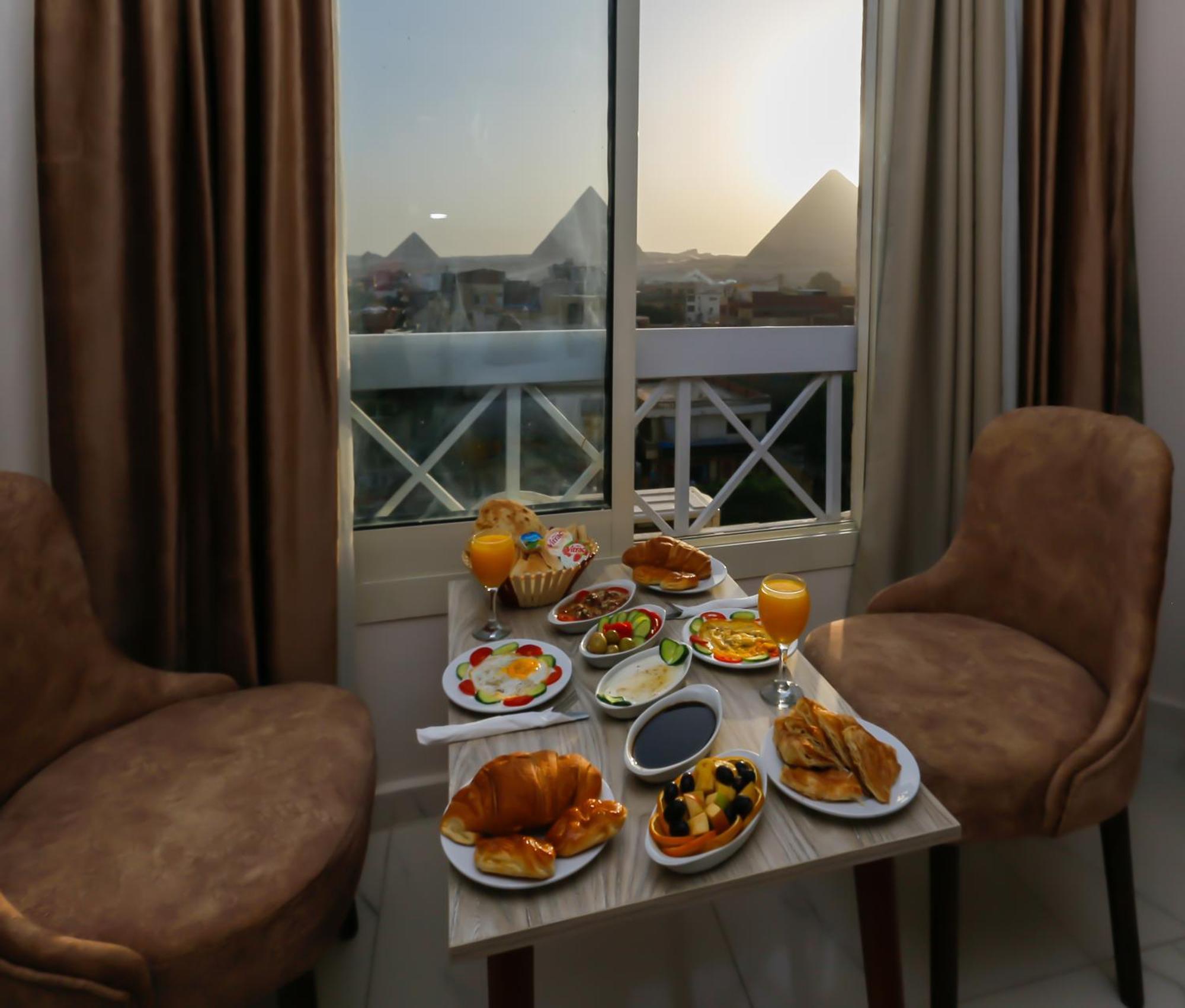 Horizon Pyramid View Inn Kafret el-Gabal Zewnętrze zdjęcie
